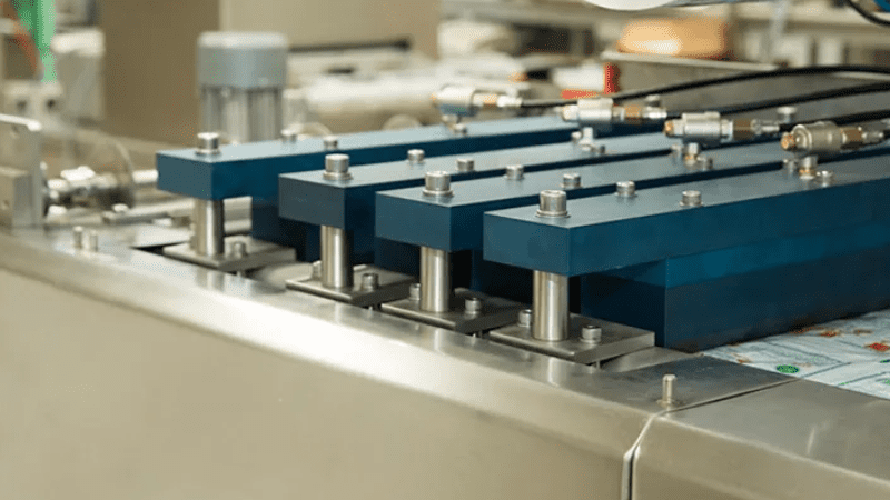 Thermoforming Machines Their Characteristics and Applications