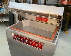 VC999 Swiss Vacuum Packing Machine. in great condition, for sale.